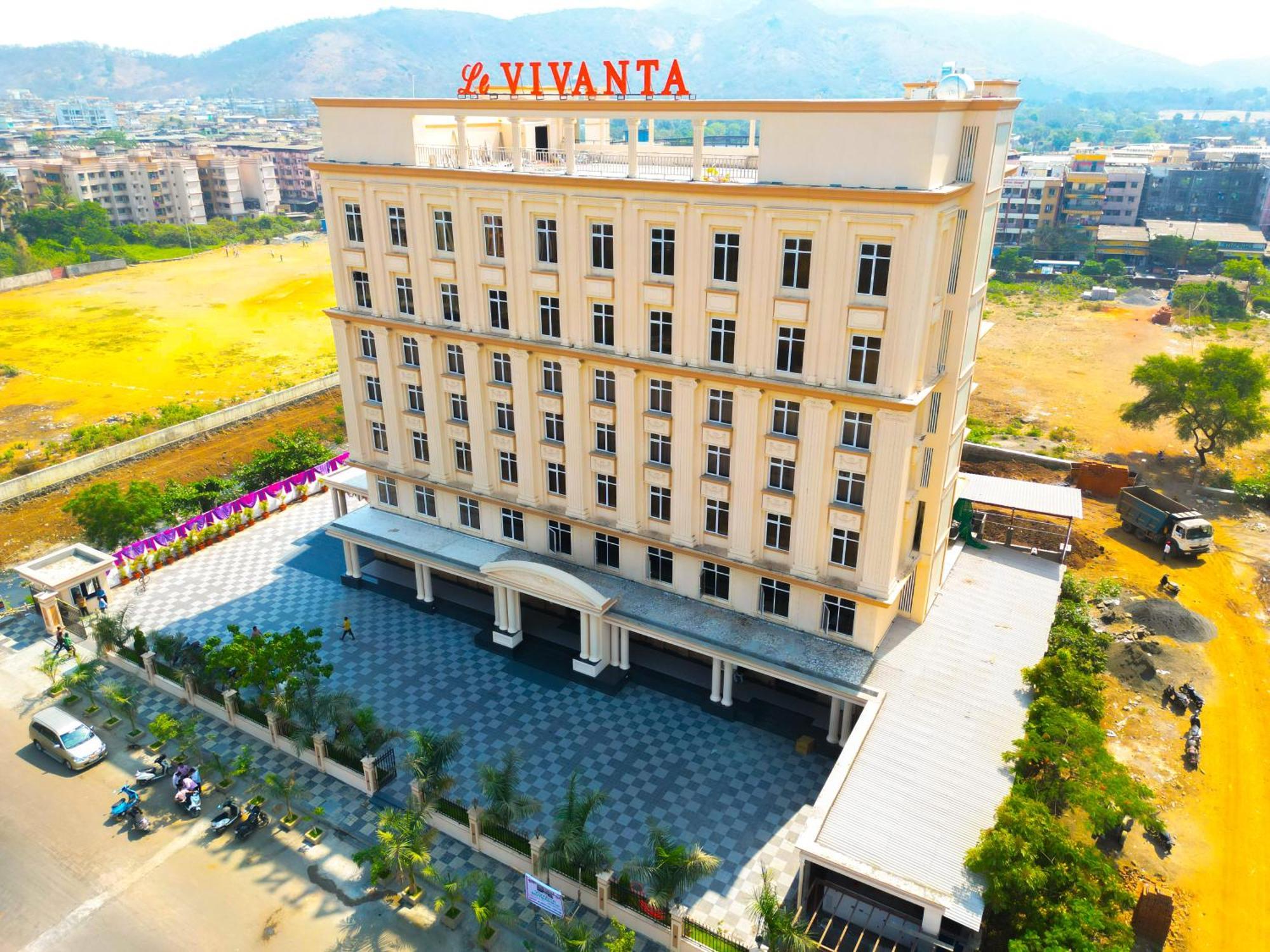 Le Vivanta Virār Exteriör bild