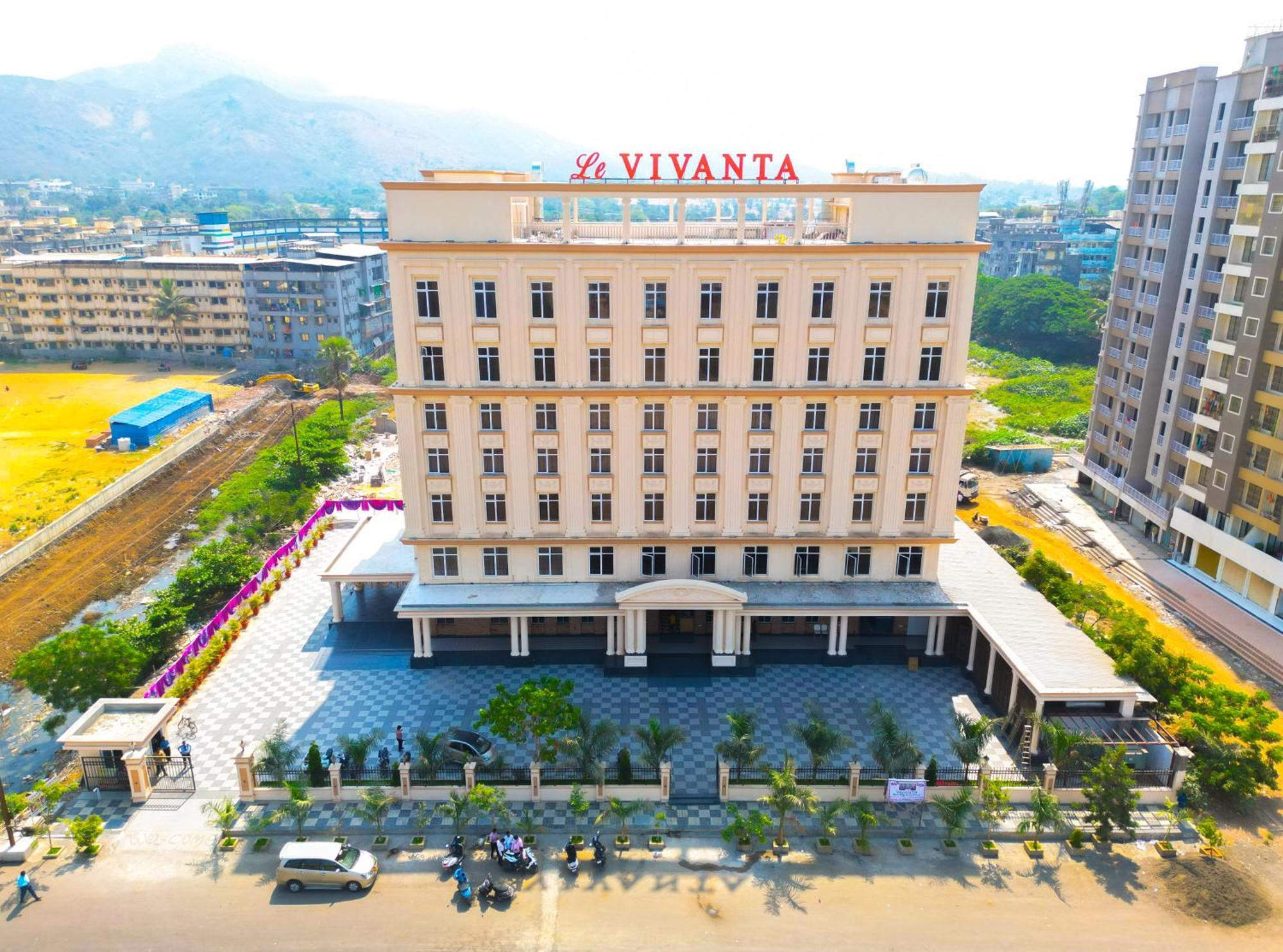 Le Vivanta Virār Exteriör bild